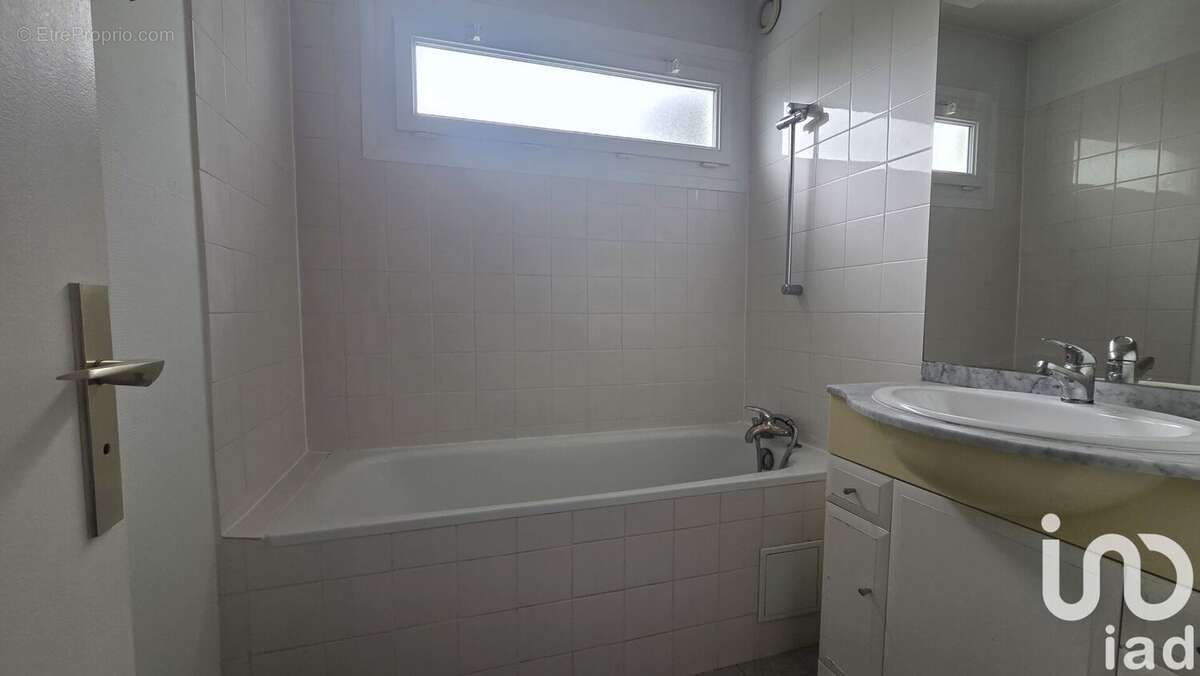 Photo 9 - Appartement à MARLY-LE-ROI