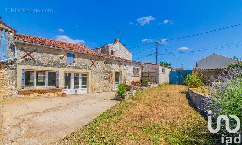 Photo 1 - Maison à NALLIERS