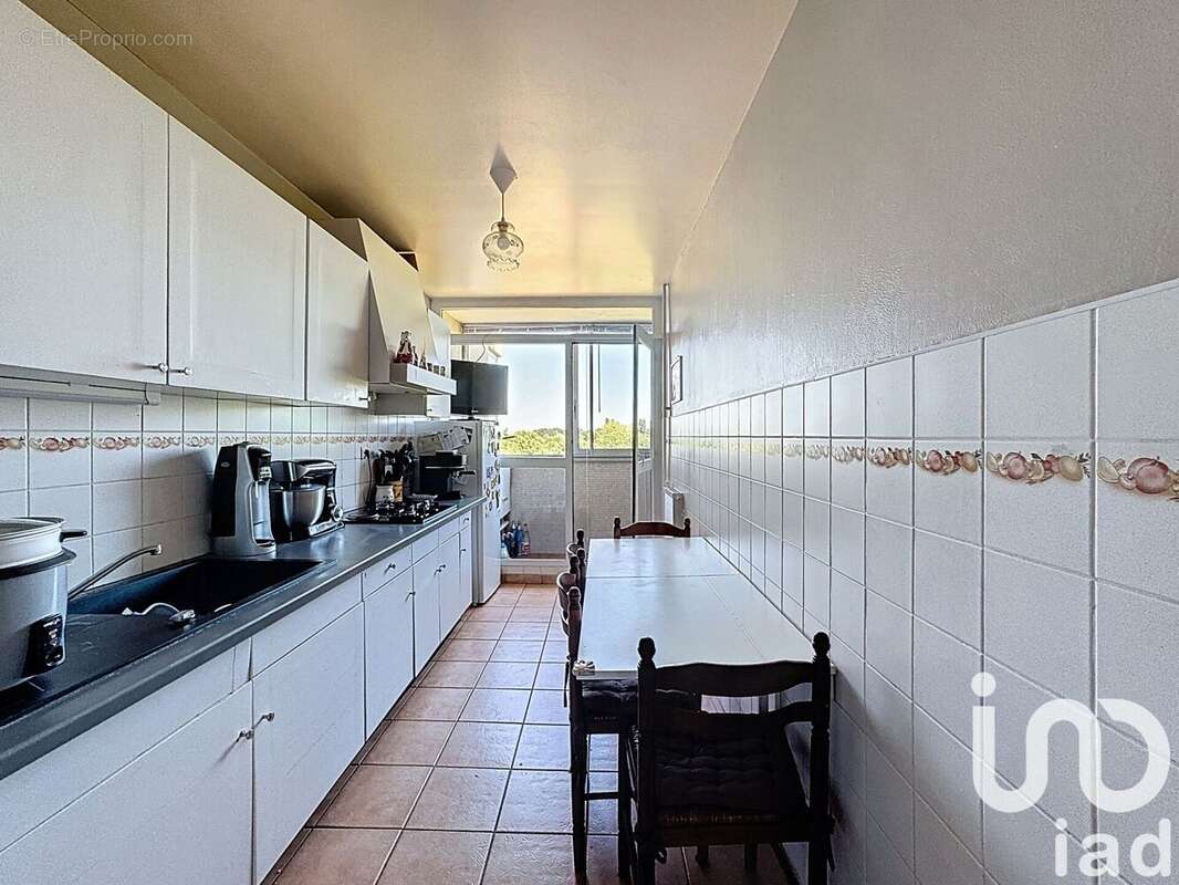 Photo 3 - Appartement à CHENNEVIERES-SUR-MARNE