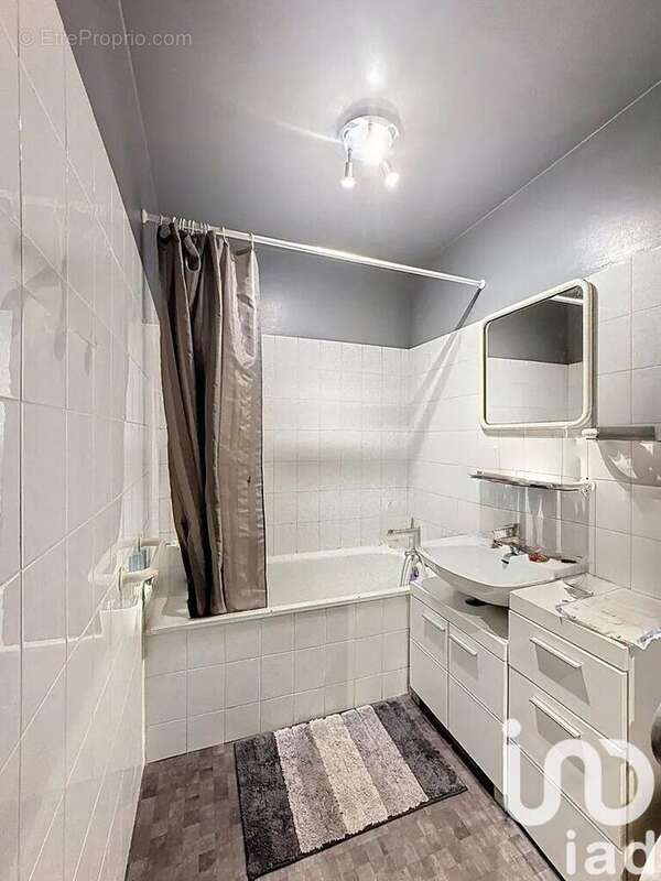 Photo 8 - Appartement à CHENNEVIERES-SUR-MARNE