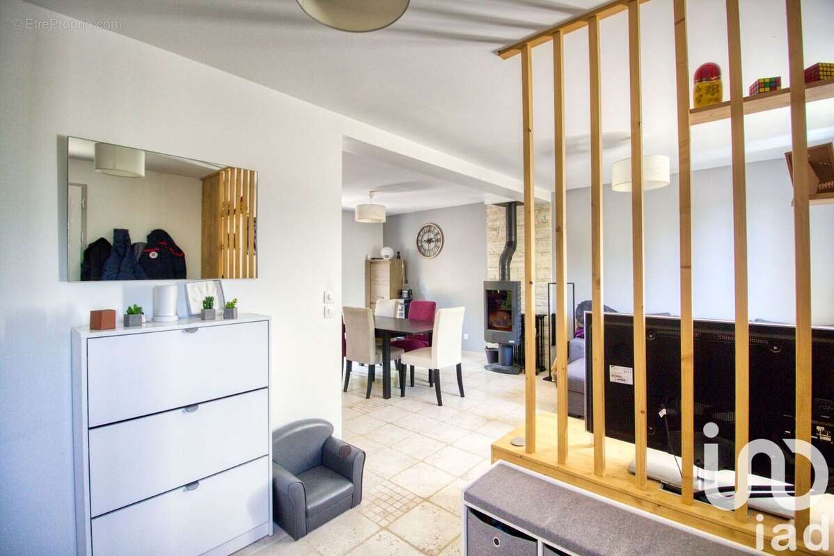 Photo 8 - Maison à SERAINCOURT