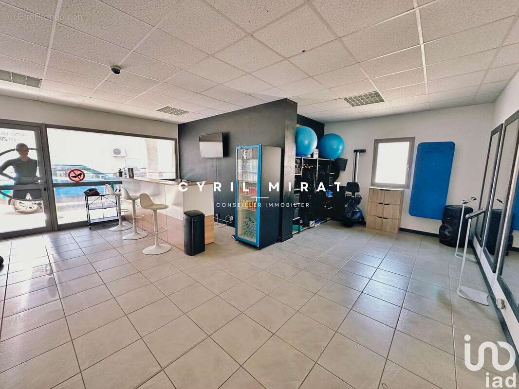 Photo 3 - Commerce à LA SEYNE-SUR-MER