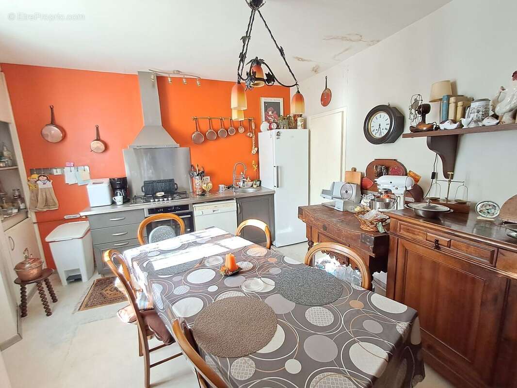 Maison à ROCHECHOUART