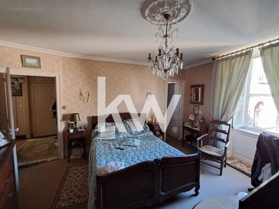 Maison à ROCHECHOUART