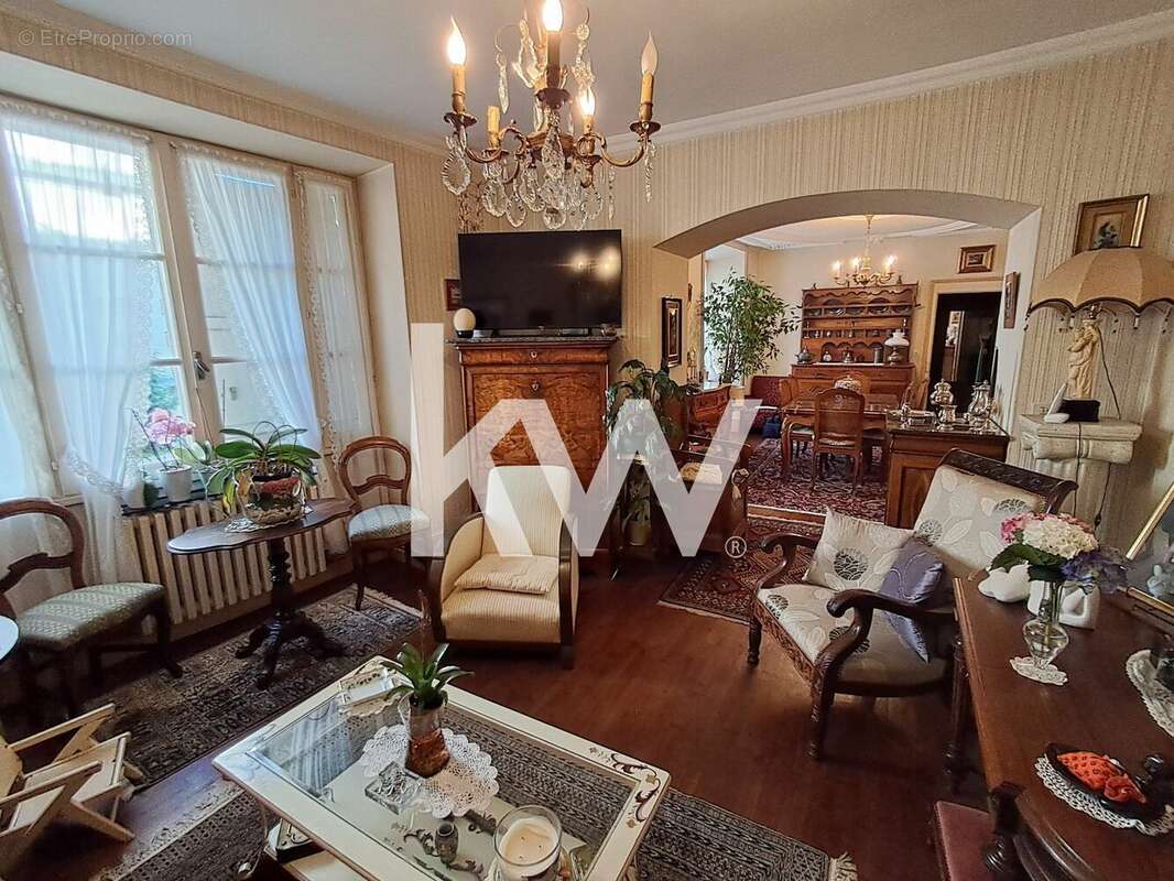 Maison à ROCHECHOUART