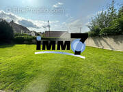 Terrain à LA FERTE-SOUS-JOUARRE