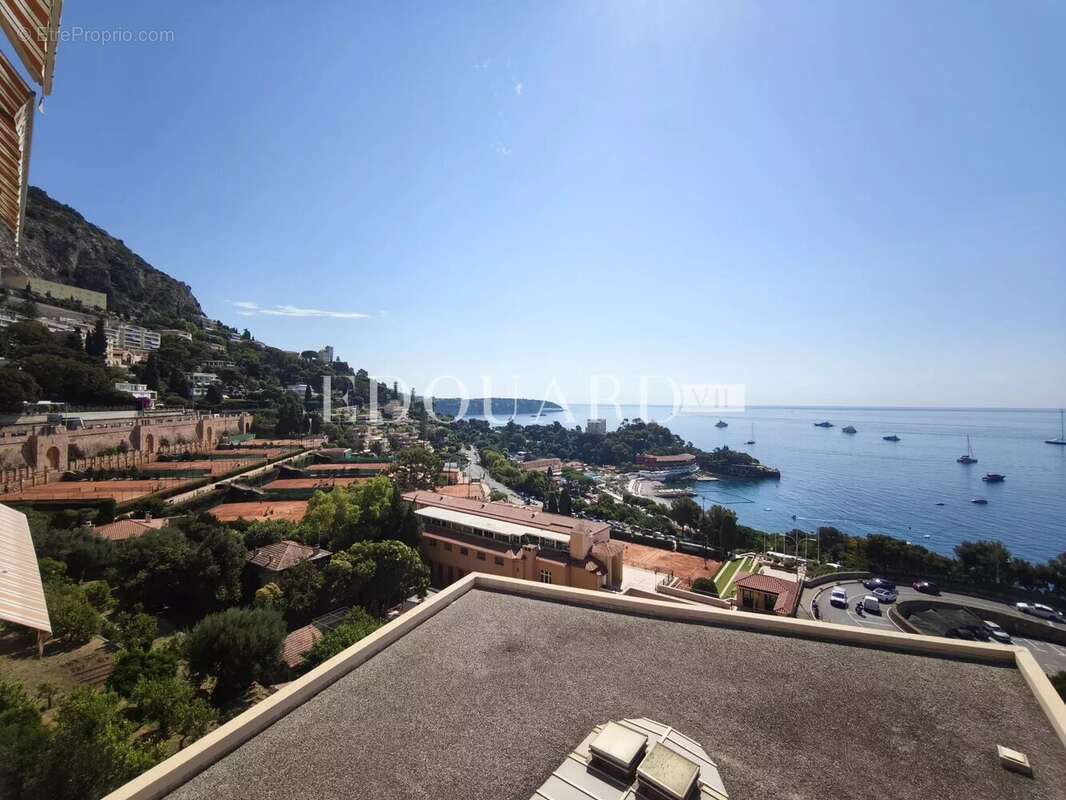 Appartement à ROQUEBRUNE-CAP-MARTIN