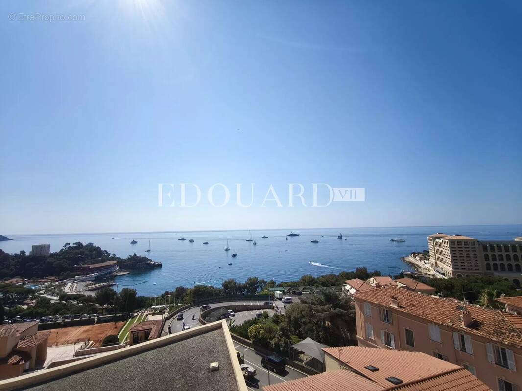 Appartement à ROQUEBRUNE-CAP-MARTIN