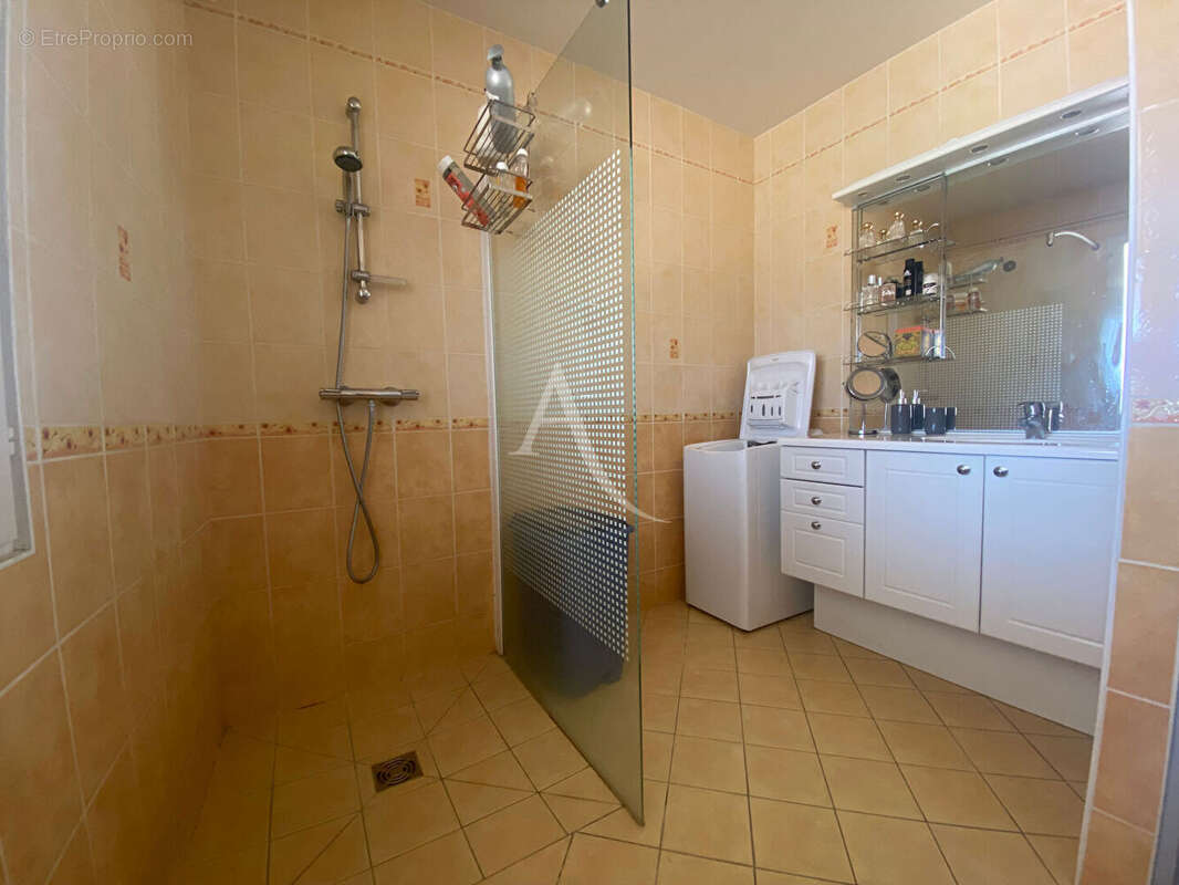 Maison à NEUVILLE-AUX-BOIS