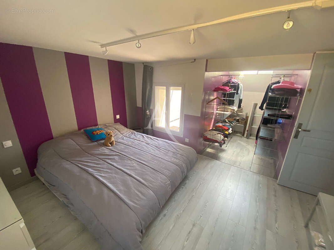 Maison à NEUVILLE-AUX-BOIS