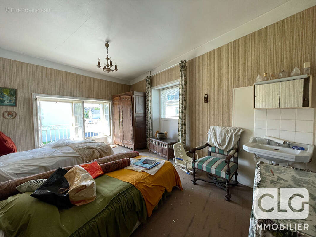 Maison à SAINT-JEAN-TROLIMON