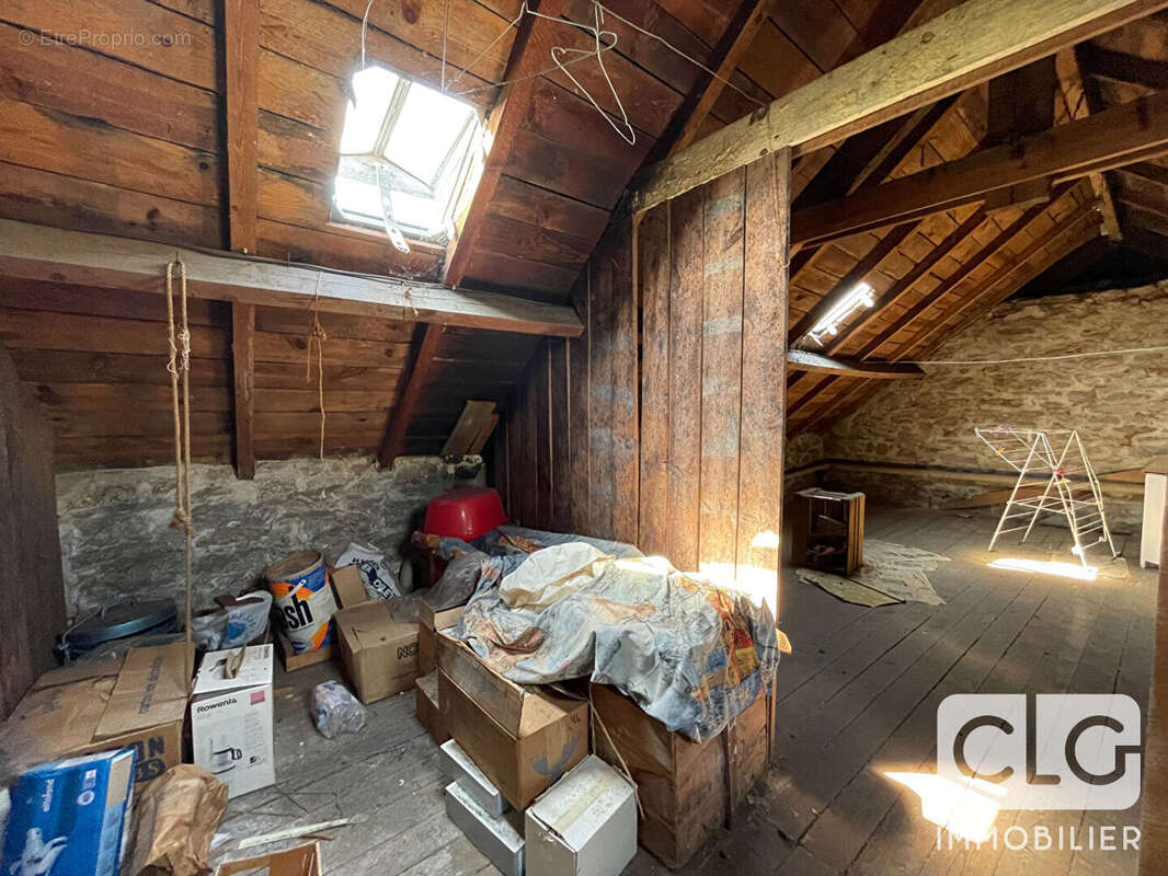 Maison à SAINT-JEAN-TROLIMON