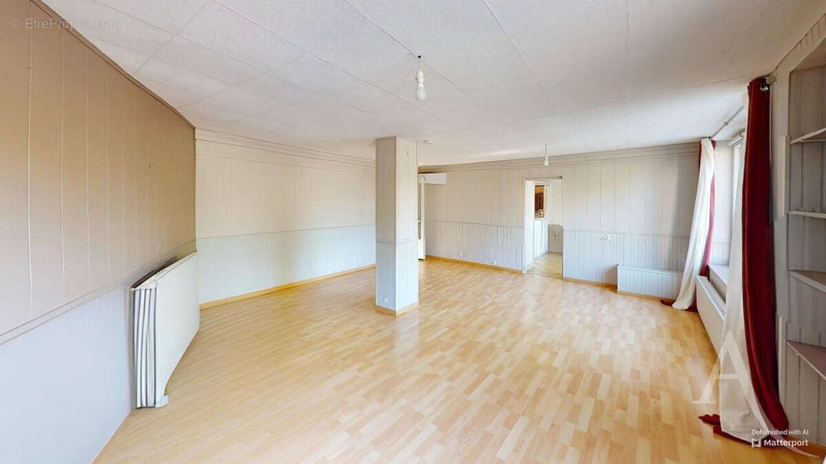 Maison à BOUGES-LE-CHATEAU