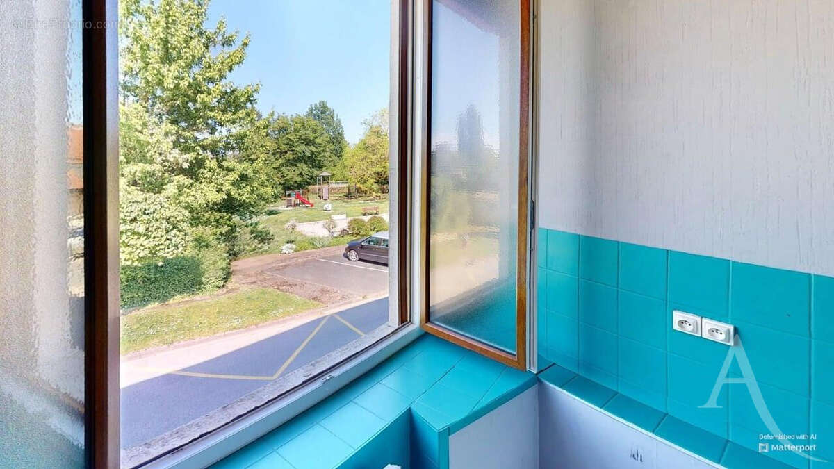 Maison à BOUGES-LE-CHATEAU