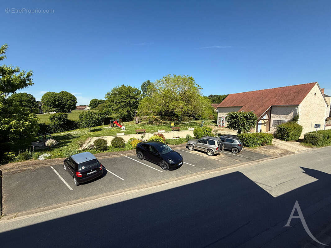 Maison à BOUGES-LE-CHATEAU