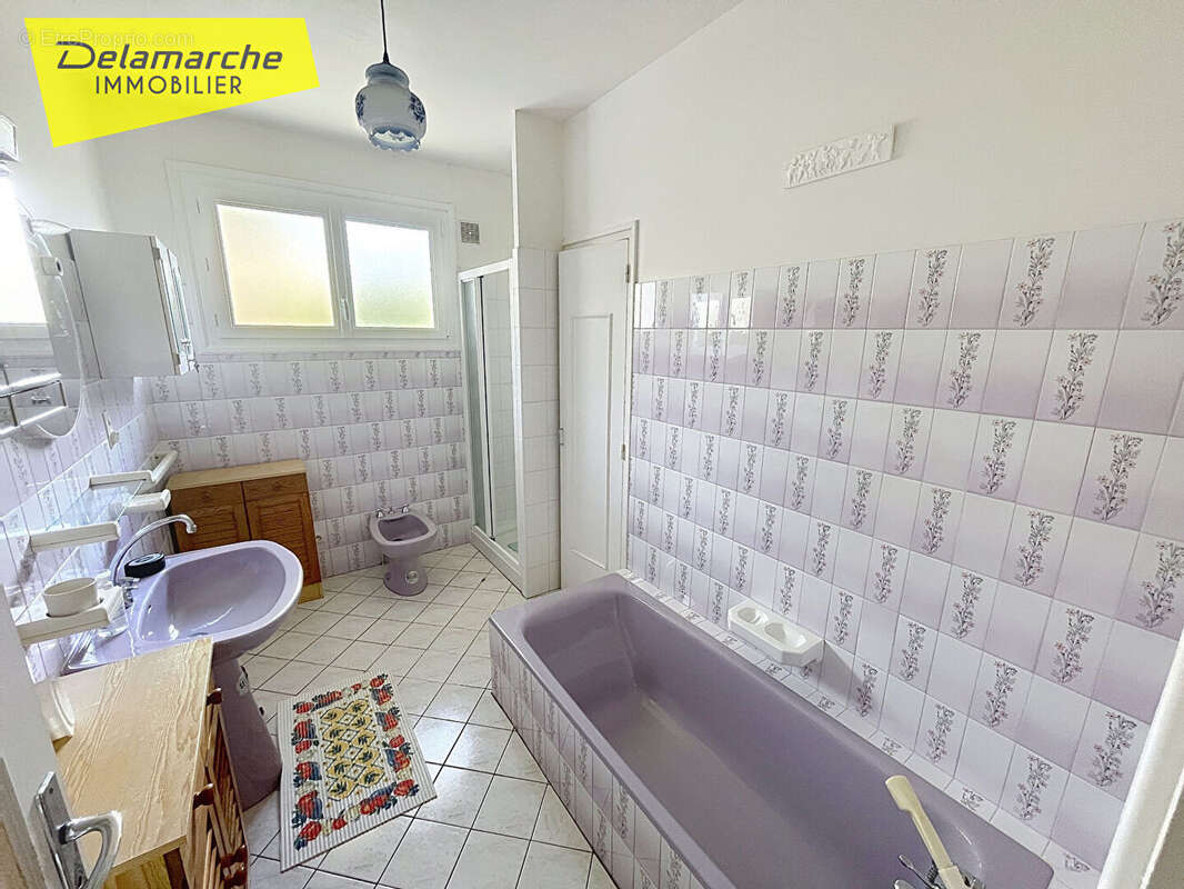 Maison à HAUTEVILLE-SUR-MER