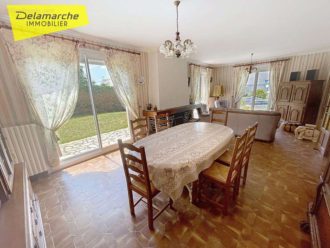 Maison à HAUTEVILLE-SUR-MER