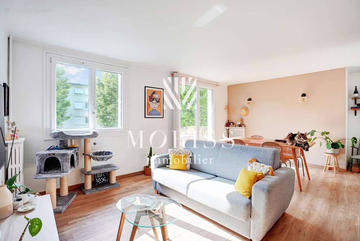 Appartement à BRY-SUR-MARNE