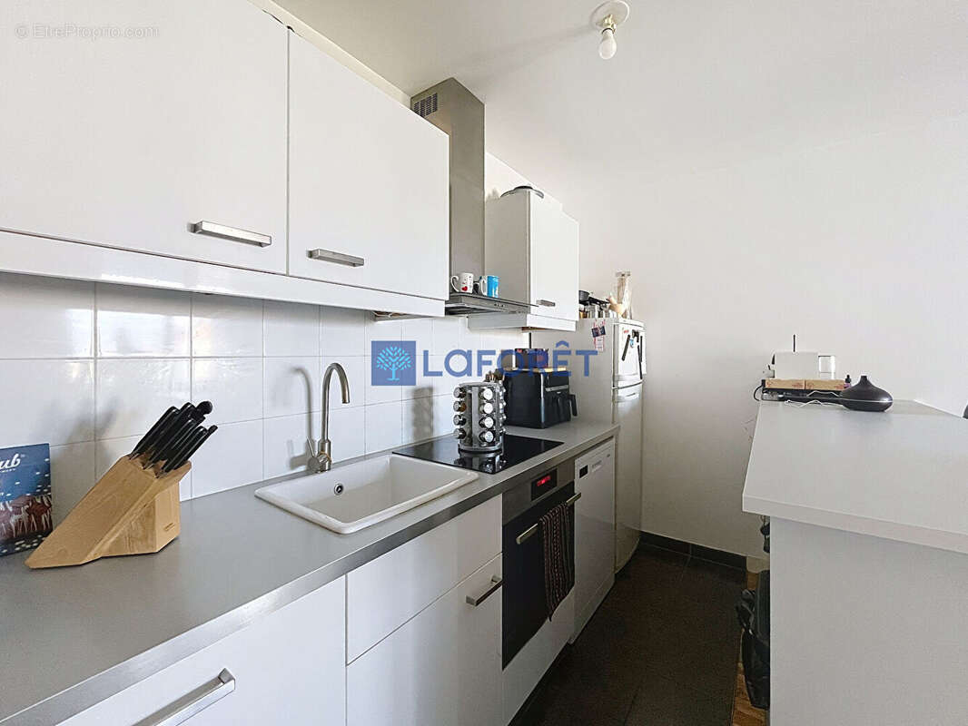 Appartement à SAINT-PIERRE-DU-PERRAY