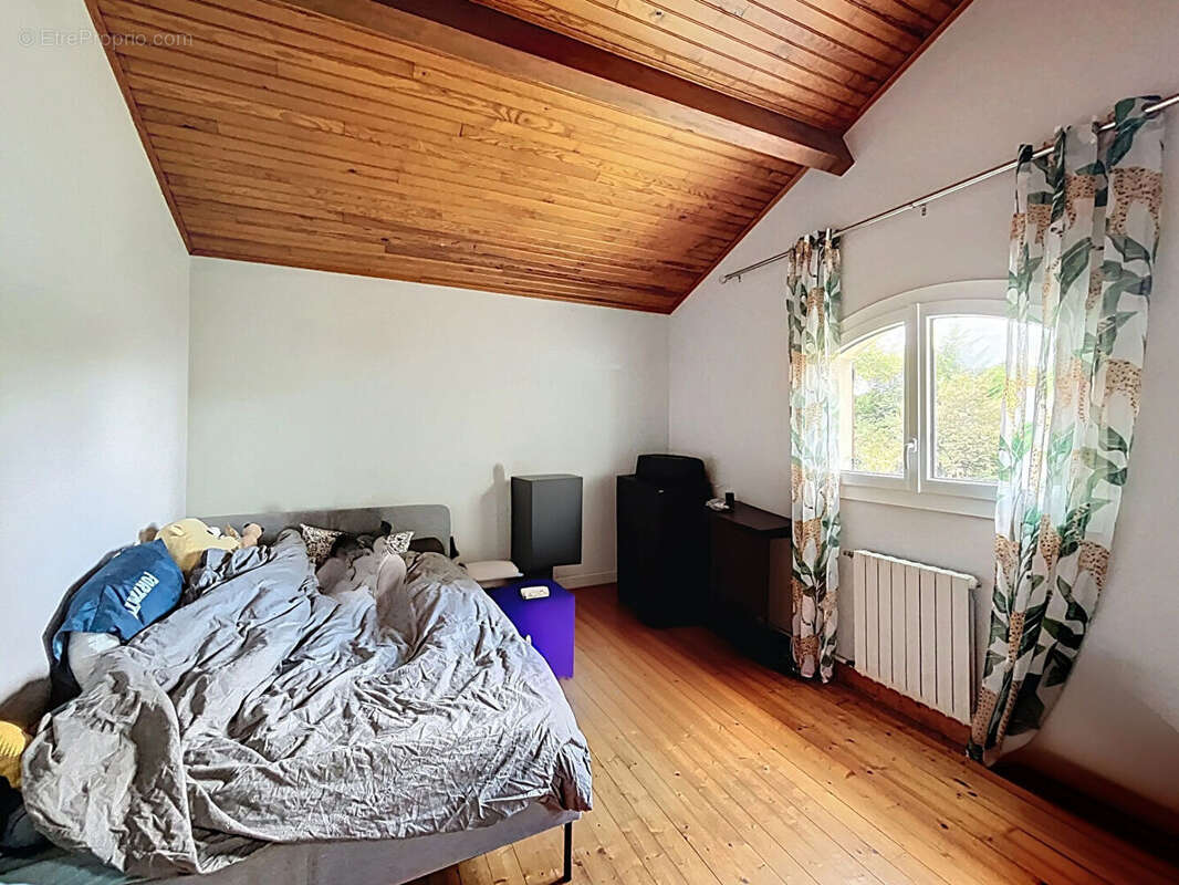 Maison à LE PIAN-MEDOC