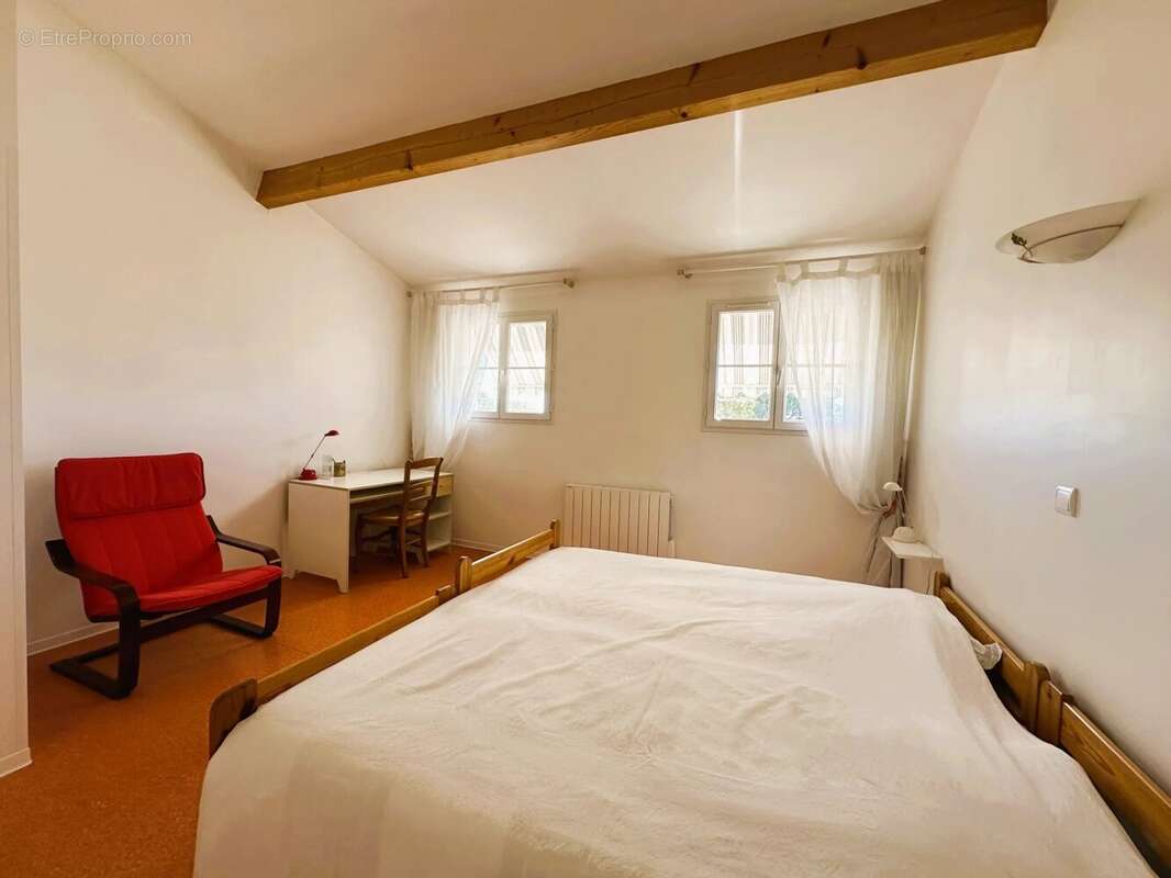 Maison à VAUX-SUR-MER