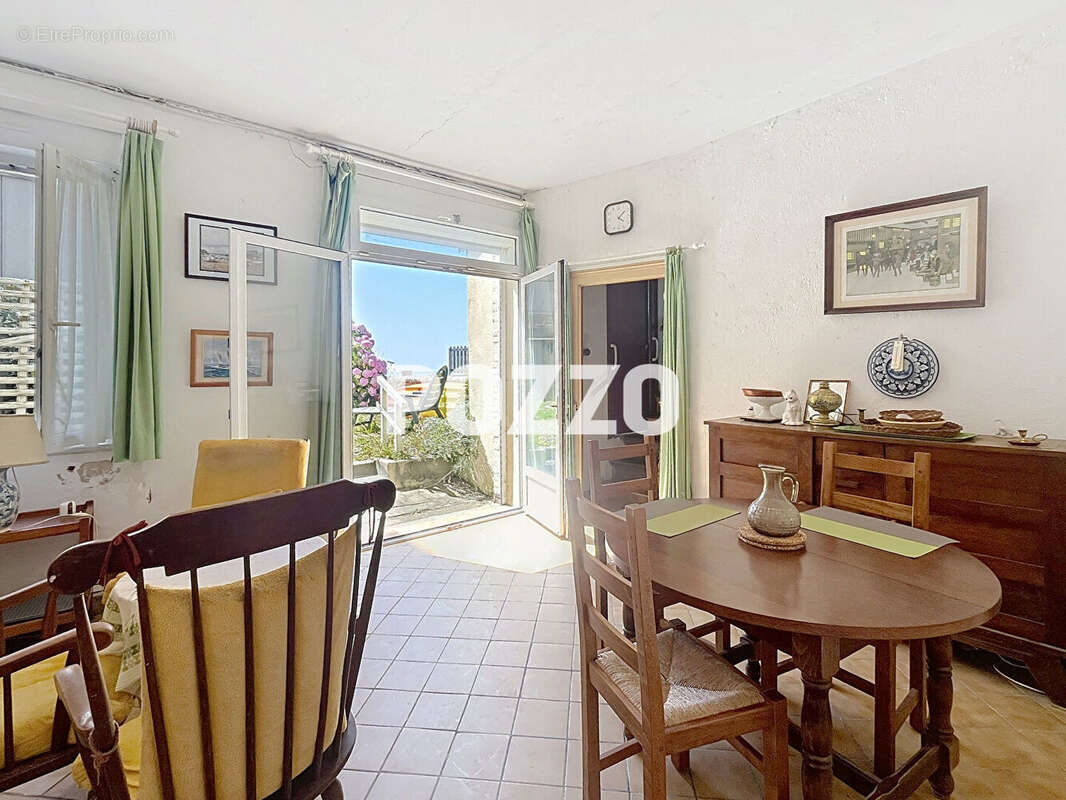 Maison à SAINT-PAIR-SUR-MER