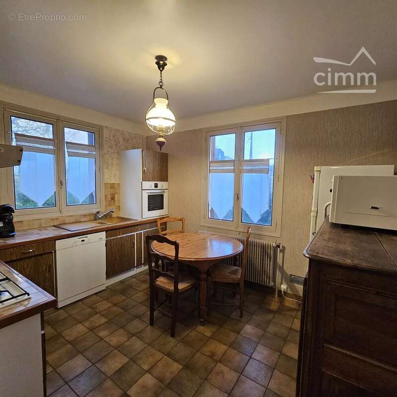 Maison à CONCHES-EN-OUCHE