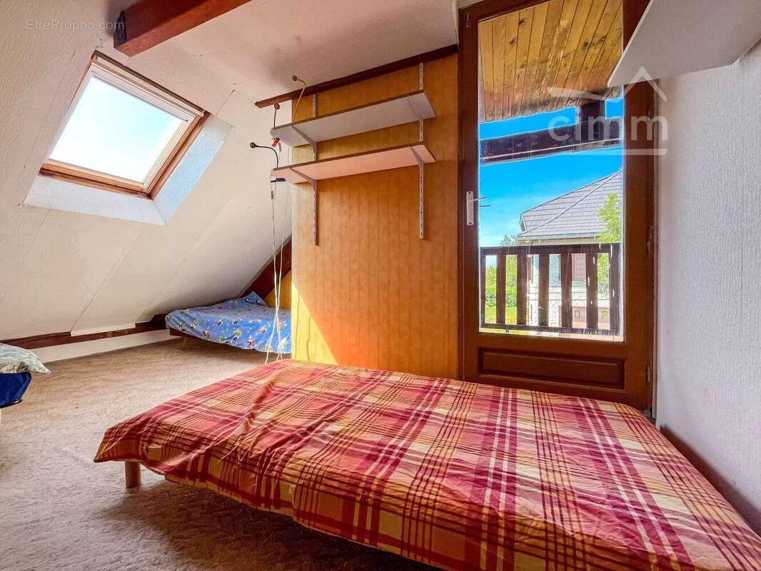 Maison à LA TERRASSE