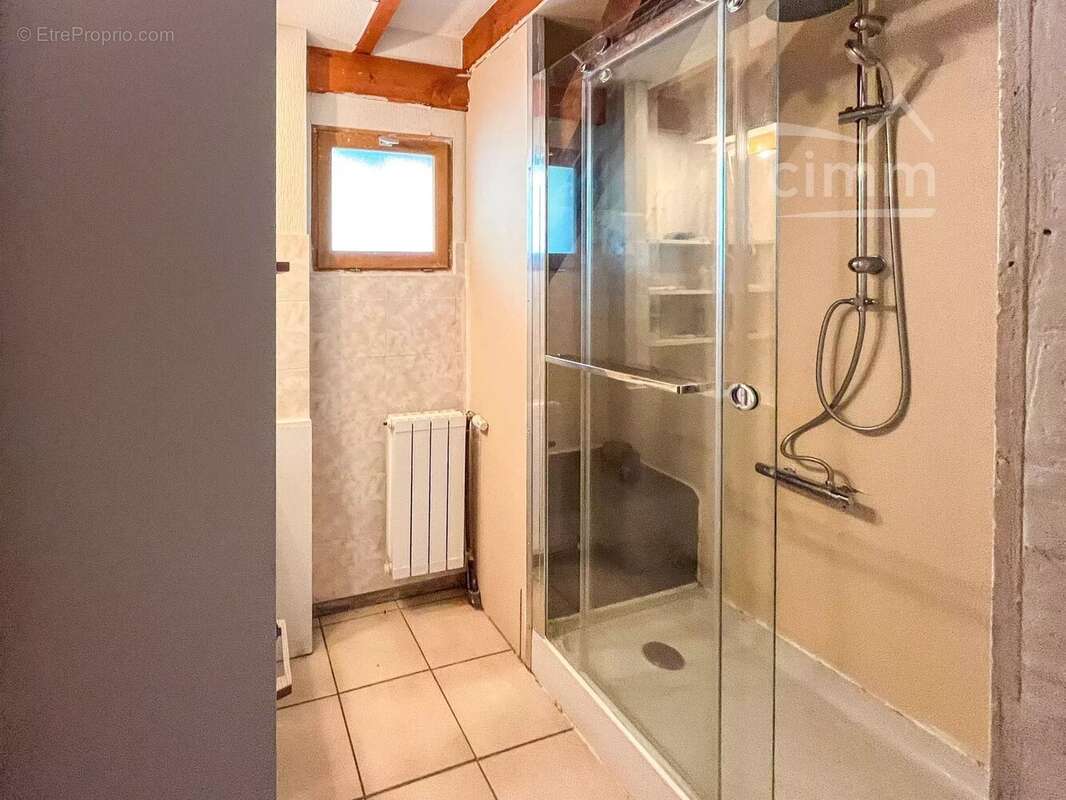 Maison à LA TERRASSE