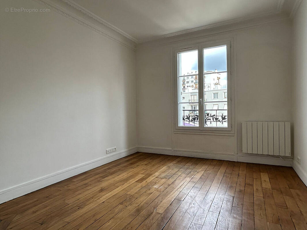 Appartement à PARIS-12E