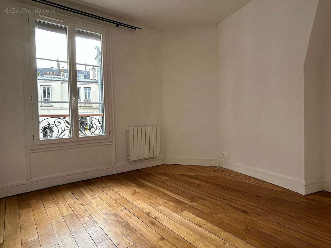 Appartement à PARIS-12E