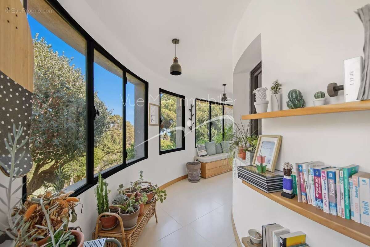 Maison à LE LAVANDOU