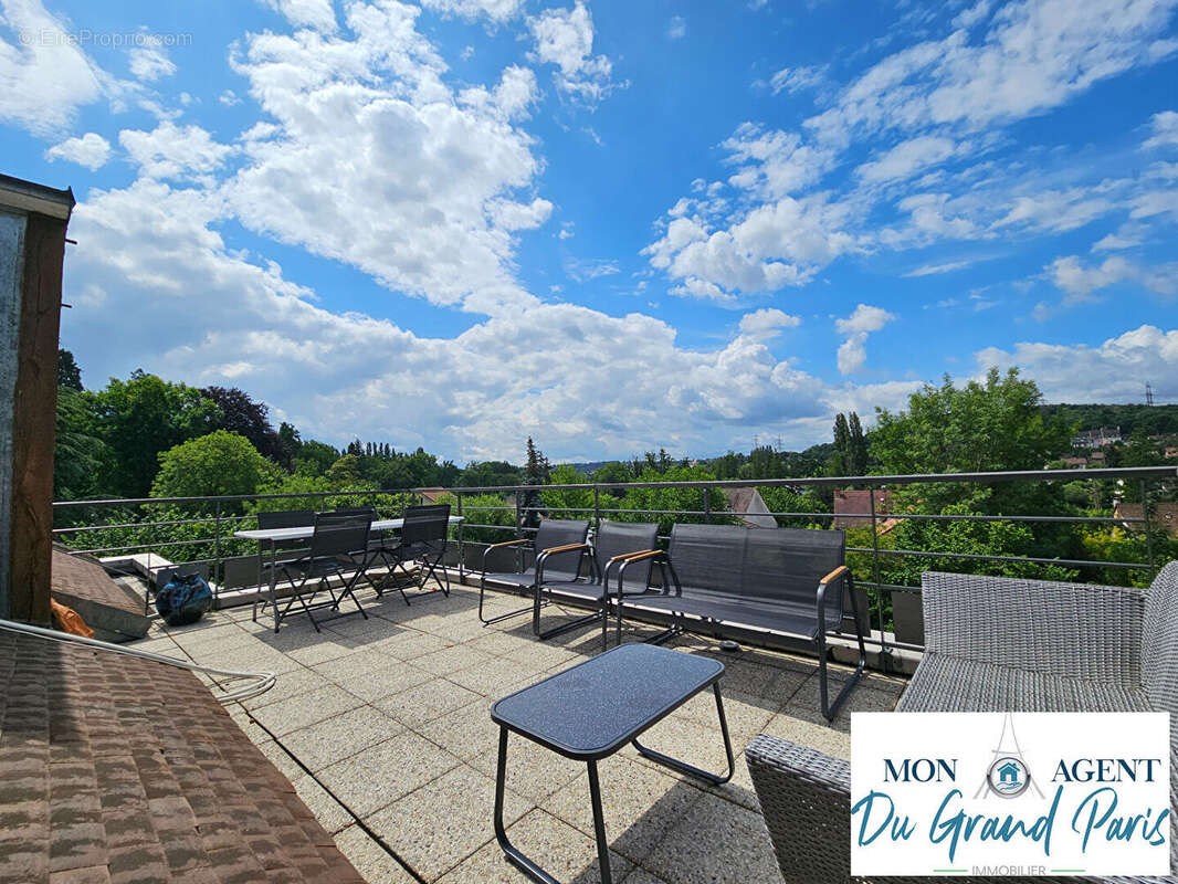 Appartement à BIEVRES