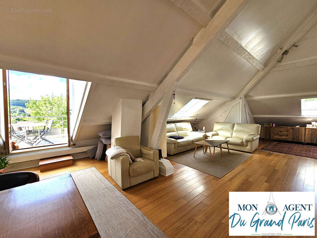 Appartement à BIEVRES