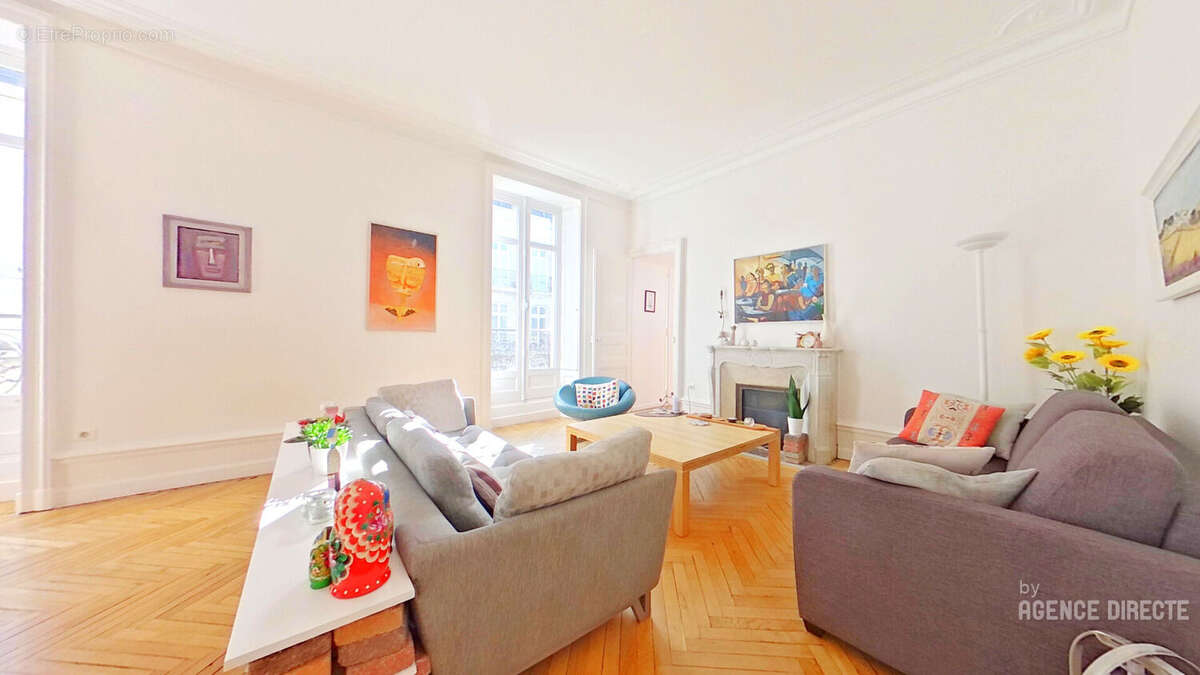 Appartement à NANTES