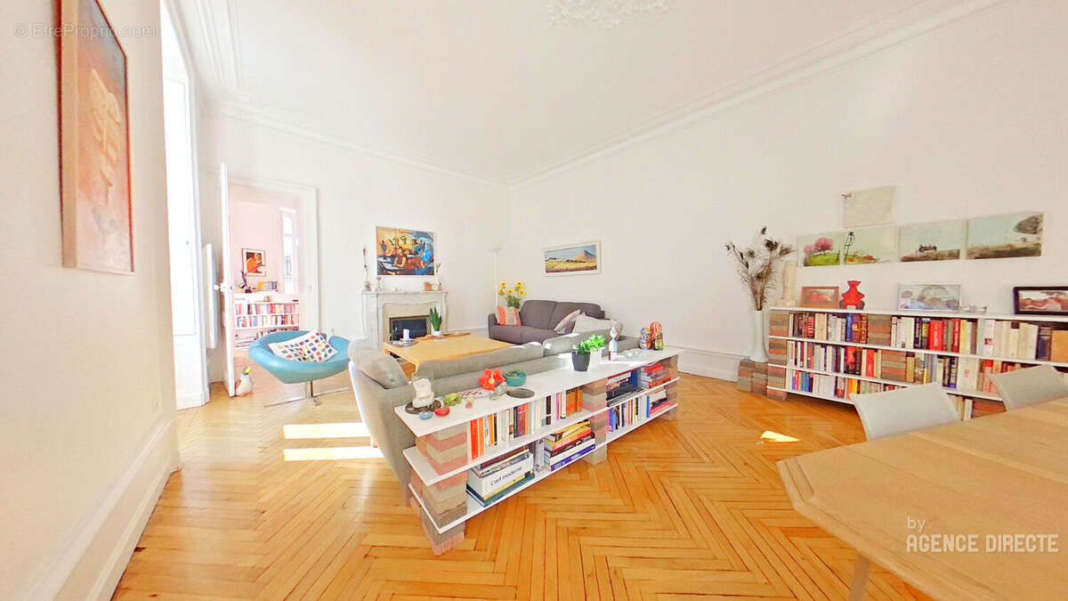 Appartement à NANTES