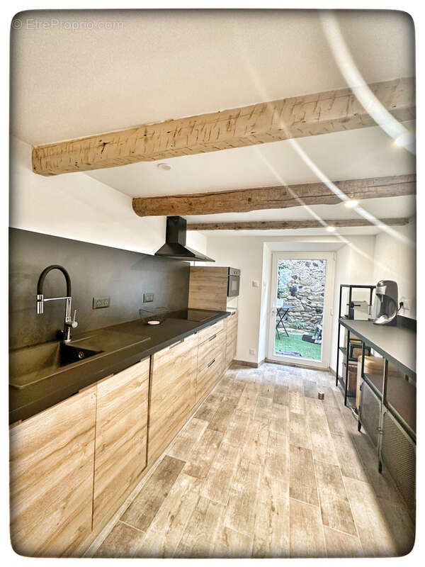 Maison à SAINT-THIBERY