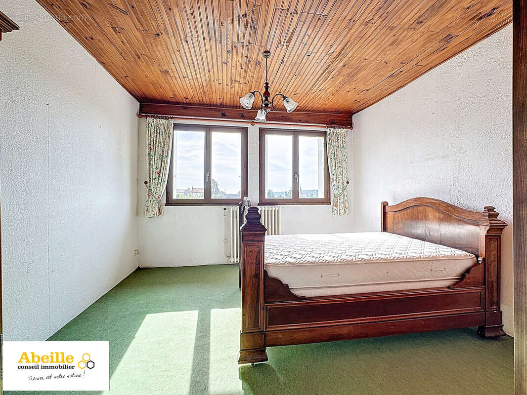 Maison à SAINT-CHERON