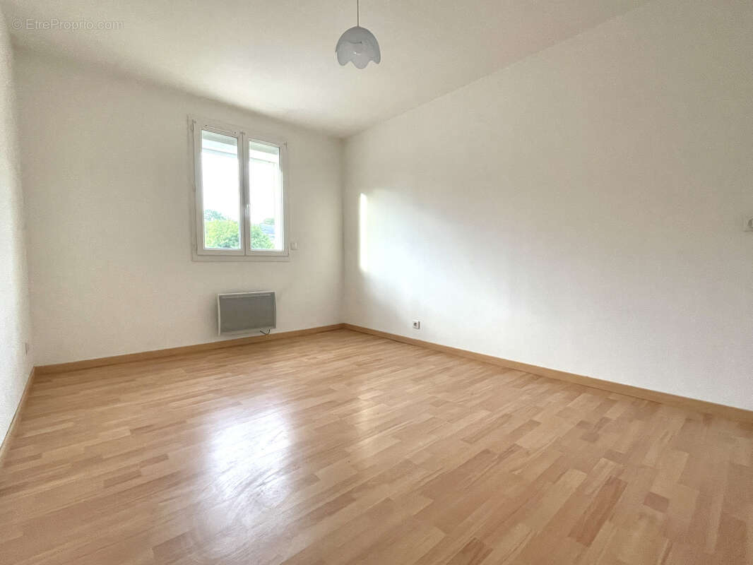 Maison à HOMBLIERES