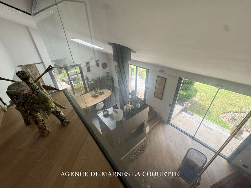 Maison à LA CELLE-SAINT-CLOUD