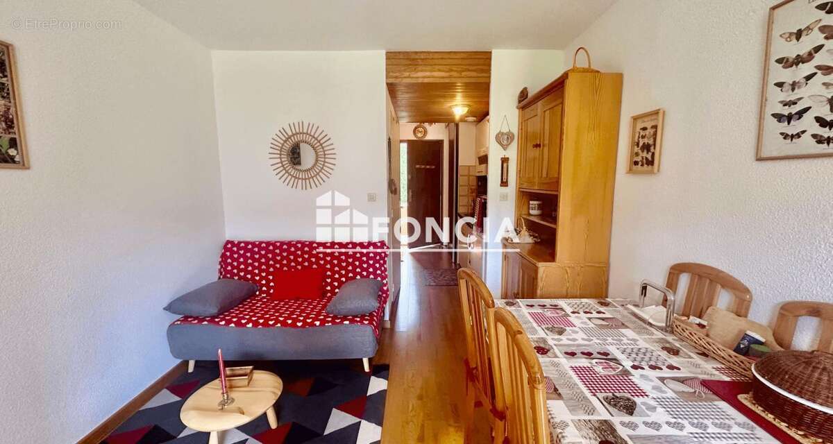 Appartement à SAINT-ETIENNE-DE-TINEE