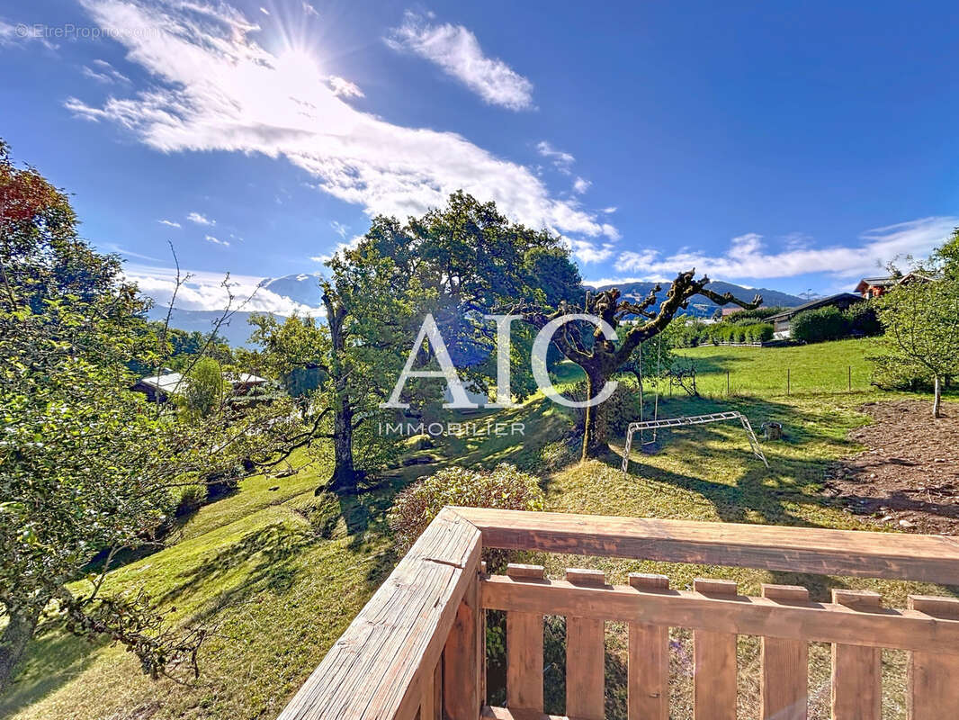 Appartement à COMBLOUX