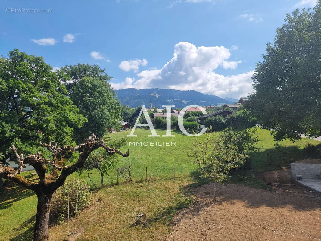 Appartement à COMBLOUX