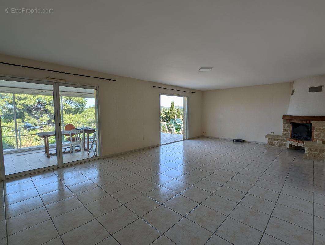 Maison à BALARUC-LE-VIEUX