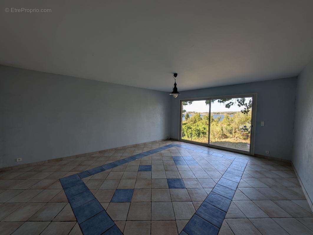 Maison à BALARUC-LE-VIEUX