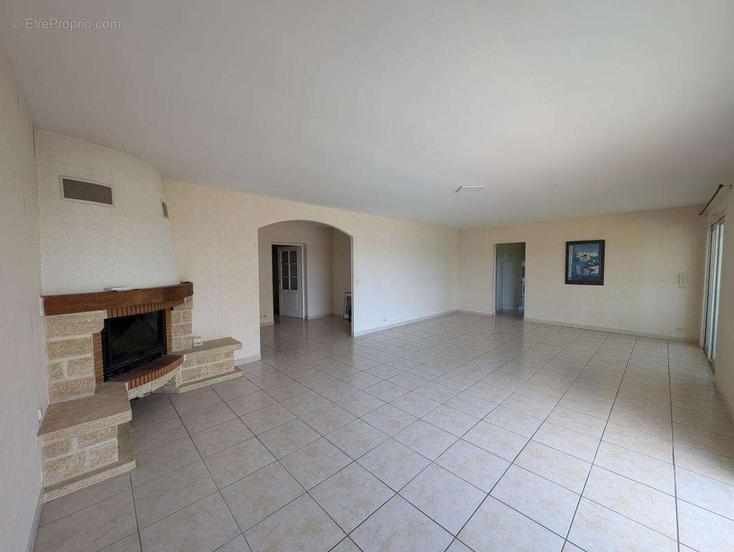 Maison à BALARUC-LE-VIEUX