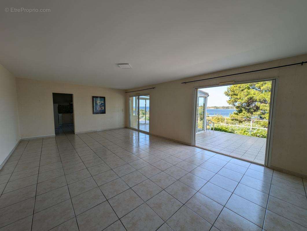 Maison à BALARUC-LE-VIEUX