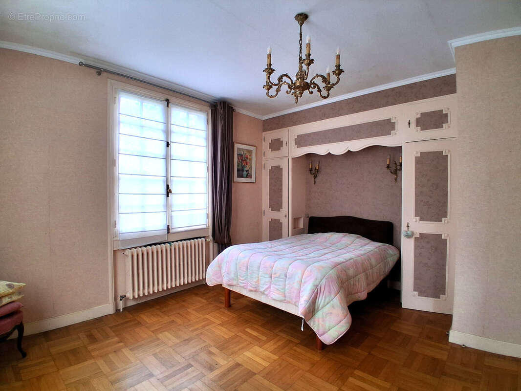 Maison à SAINT-GONDON