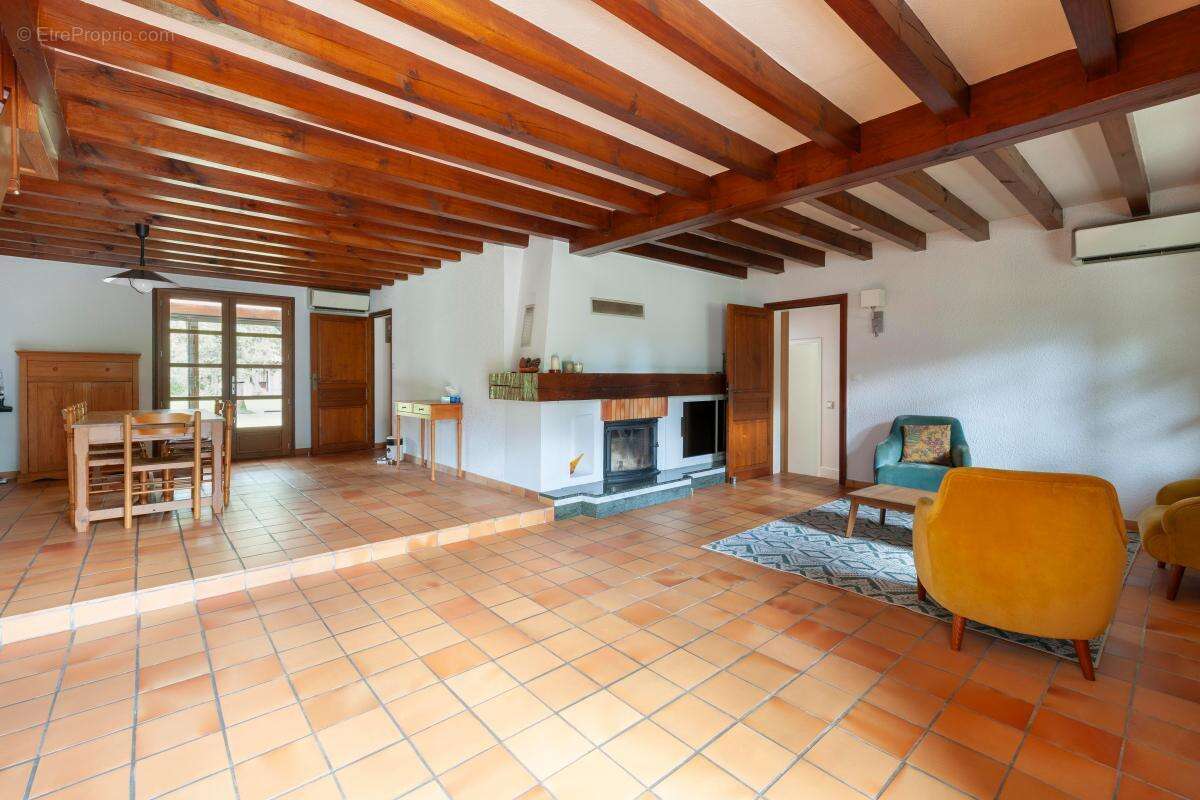 Maison à SAINTE-FOY