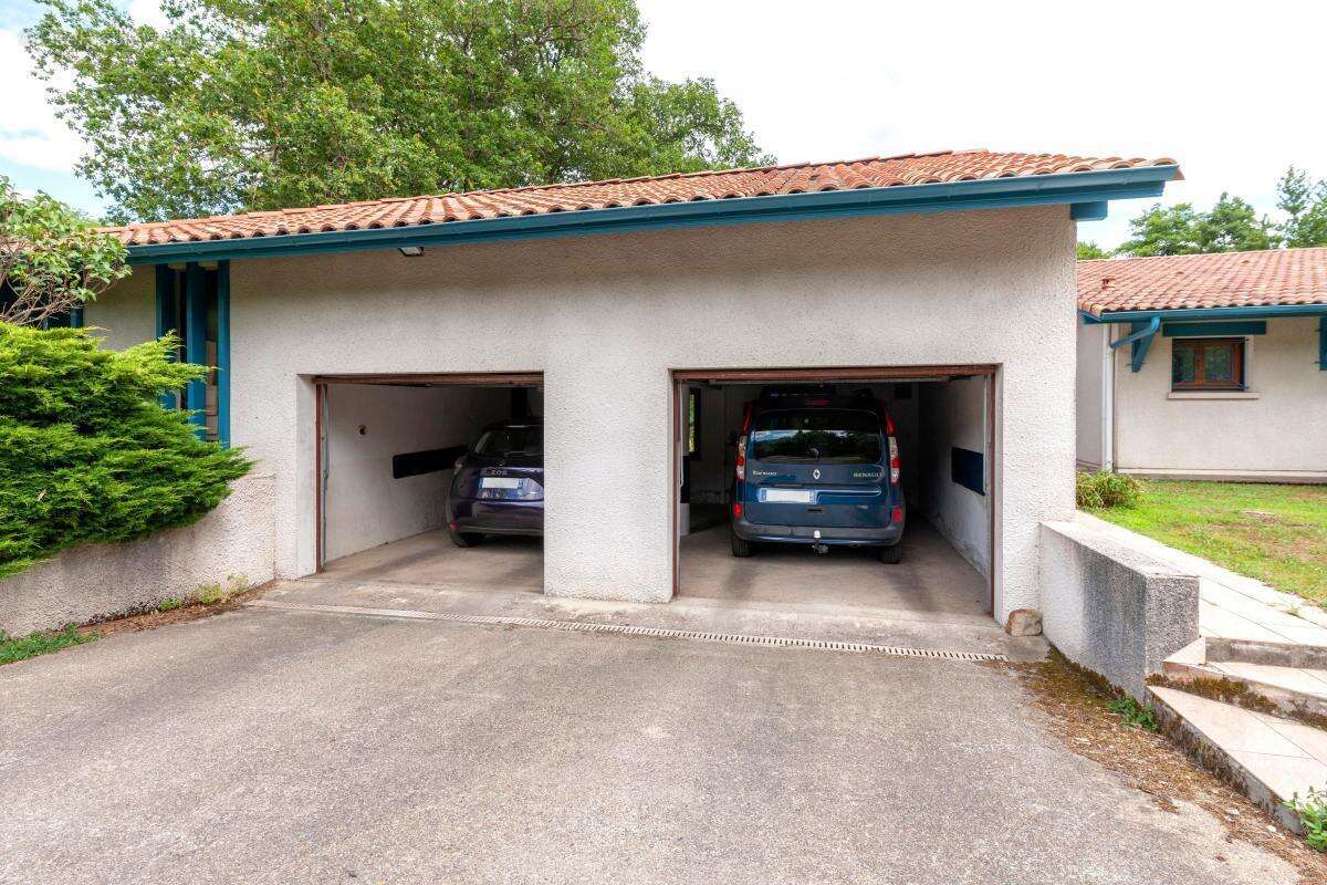 Maison à SAINTE-FOY